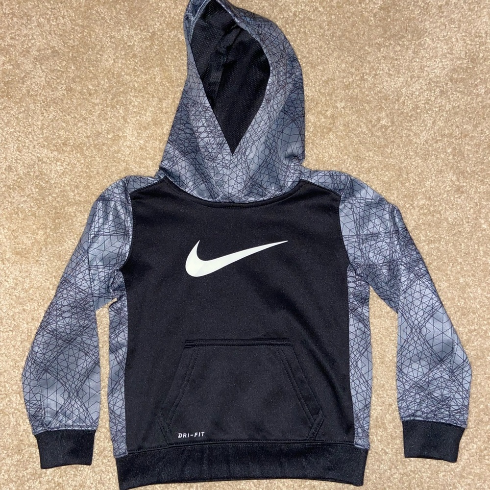 Nike Dri-Fit Hoodie boys 3T
